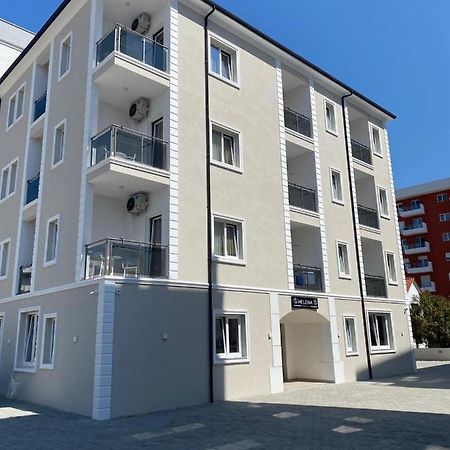Helena Hotel Shëngjin Esterno foto